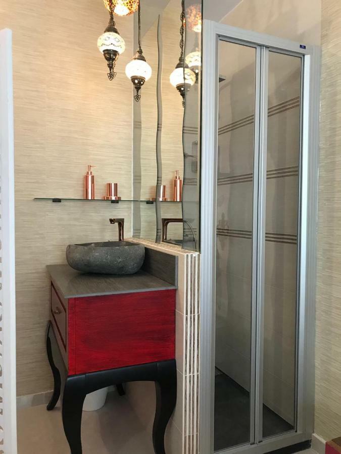 Infostays Maria Zambrano Малага Экстерьер фото