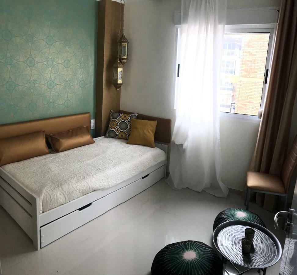 Infostays Maria Zambrano Малага Экстерьер фото